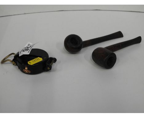 Compass and 2x Pipes 
