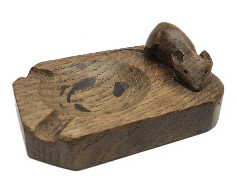 'Mouseman' oak ashtray by Robert Thompson of Kilburn, L10.3cm - Condition Report 