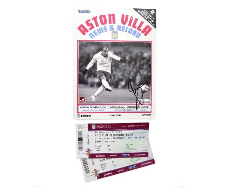 Aston Villa signed matchday programme, vs Manchester United 20/12/2014, signed cover by Gabriel Agbonlahor and back page by A