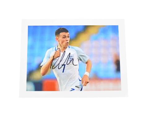 Signed Phil Foden 5x7 colour photograph, whilst playing for England