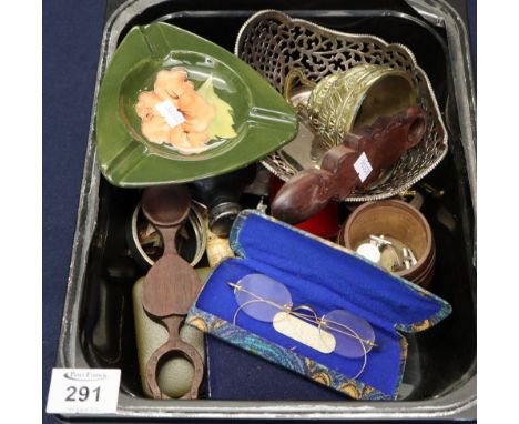 Box of oddments to include; hip flask, love spoon, cuff links, pierced dish, brass bell, Jubilee pendant, spectacles etc. (B.