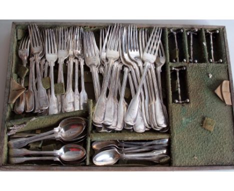 A Victorian silver part canteen, by Chawner & Co., London 1878, fiddle thread pattern, consisting of nineteen dinner forks, t