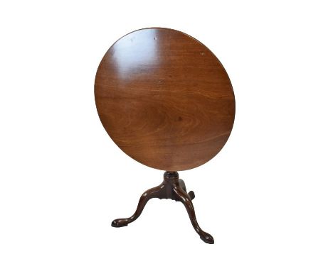 Georgian mahogany circular snap top supper table on tripod base, 78cm diameter   Condition: 