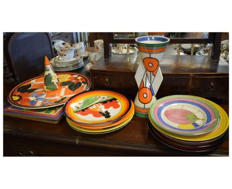 Group of modern Clarice Cliff inspired ceramics produced by Bradford Exchange in association with Wedgwood to include: a yo-y