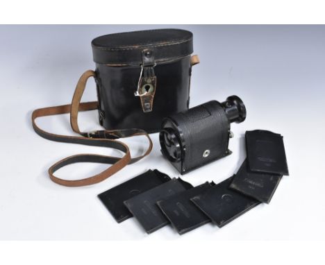 Photography - a rare & interesting Zeiss-Ikon Ergo spy / detective camera, the camera made to look like a monocular but shoot