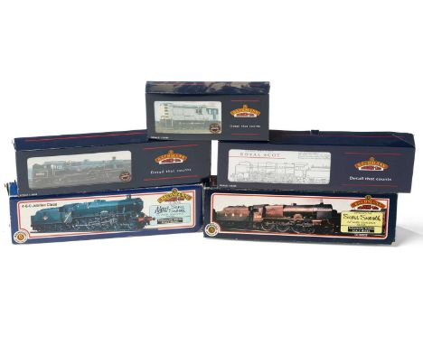 Five boxed Bachmann model railway locomotives, comprising 32-101 08 Diesel Shunter D3729 BR Green, 31-152 '45568' in black li