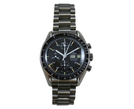 Omega - a Speedmaster automatic calendar chronograph stainless steel wristwatch, circa 1985, reference number ST376.0822, mov