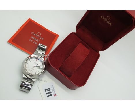 Omega; A 1970's Retro Electronic Seamaster Chronometer Gent's Wristwatch, the f300Hz signed dial with line markers, centre se