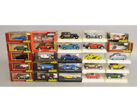 25 x Solido 1:43 scale diecast models. Boxed, G.