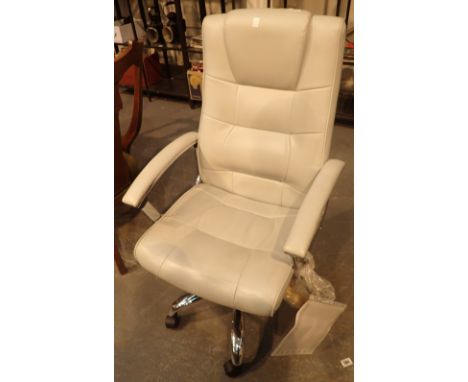 Berlin model upholstered office chair 