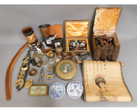 A quantity of mixed sundries including boomerang, brassware, 19thC. Chinese porcelain, an Oriental scroll, bakelite door hand