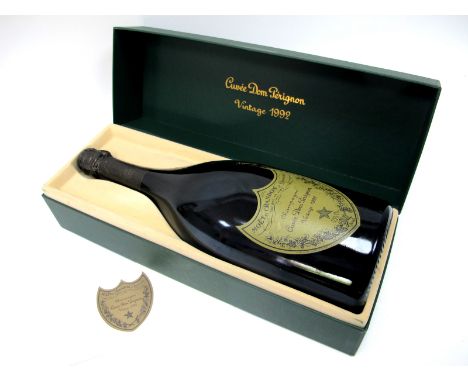 Champagne - Moet &amp; Chandon 1992 Vintage Dom Perignon Champagne, 1500ml., 12.5% Vol., presentation boxed.