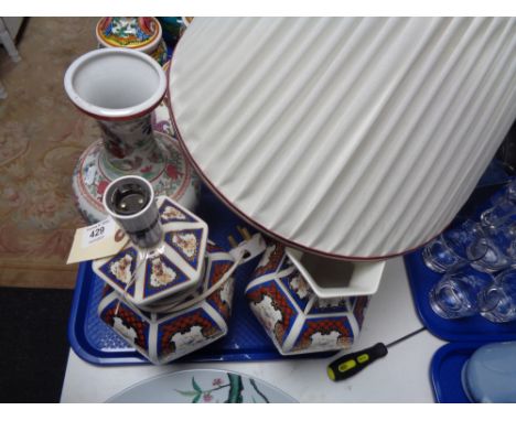 A tray of oriental style table lamp, large ceramic vase, etc 