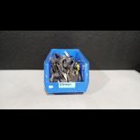 LARYNGOSCOPE BLADES