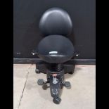 FHC SURGEONS STOOL