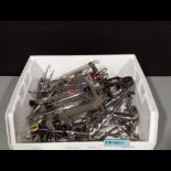 RETRACTORS, LARGE BONE AND ORTHOPEDIC INSTRUMENTS