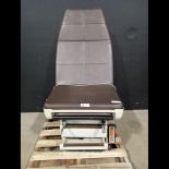 MIDMARK 405 POWER EXAM TABLE WITH HAND CONTROL