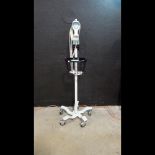 WELCH ALLYN SURETEMP PLUS THERMOMETER