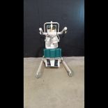 EZ WAY 800 PATIENT LIFT