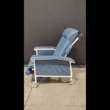 MEDLINE FURN10400BLC RECLINER