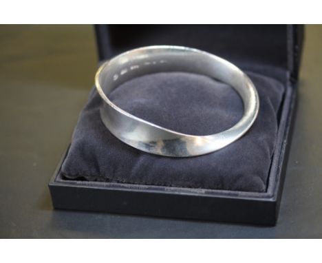 Georg Jensen Mobius Bangle, Designer Vivianna Torun