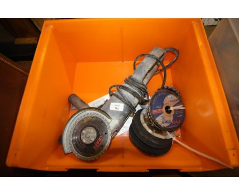 Powercraft angle grinder and discs