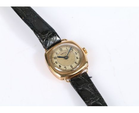 Leda 9 carat gold ladies wristwatch, the signed dial with Arabic numerals and blued hands, manual wound, the case 21mm wide