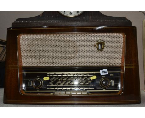 VINTAGE BRAUN 166 RADIO AND A MANTLE CLOCK, the Braun radio in an outer lacquered wooden case, all dials and buttons look in 