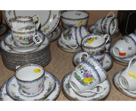 A FORTY-TWO PIECE COPELAND SPODE LYON TEA SERVICE to include fourteen tea cups (two with a hairline crack, two missing handle