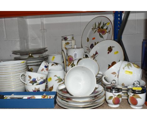 ONE HUNDRED AND TWO PIECES OF ROYAL WORCESTER EVESHAM KITCHENWARE comprising two egg cobblers, a boxed serving spoon, six bre