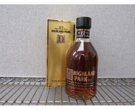 Highland Park 12 years old Orkney single Malt Scotch whisky, Circa 1980's, 75cl gold box