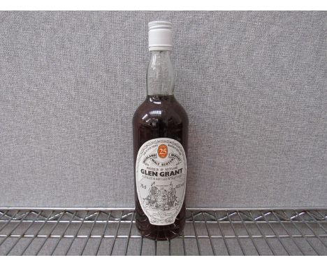 Glen Grant Gordon and MacPhail 25 years old Highland Malt Scotch whisky, 75cl