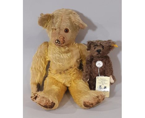 Vintage teddy bear, probably by Chad Valley with pronounced muzzle, stitched nose and velveteen paw pads height 40cm (AF) tog