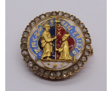Yellow metal, enamel and rose-cut diamond brooch depicting Francesco Erizzo, 98th Doge of Venice, 2.6cm diameter approx, 7.5g