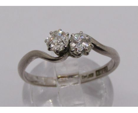 Good quality 18ct white gold diamond crossover ring, each diamond 0.25ct approx, 3.1g 