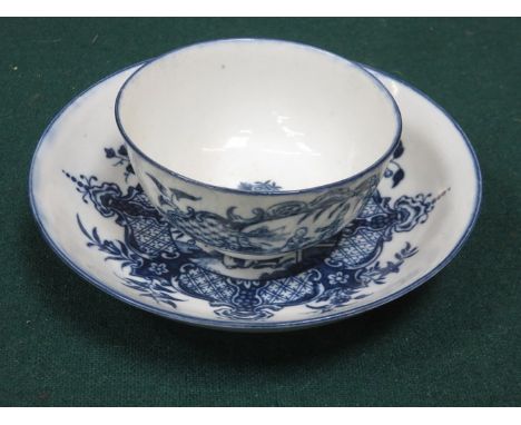 ROYAL WORCESTER BLUE AND WHITE CERAMIC TEA BOWL AND SAUCER, DECORATED IN THE ORIENTAL MANNER 