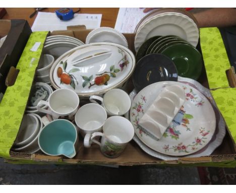 SUNDRY CERAMICS INCLUDING ROYAL WORCESTER, ETC. 