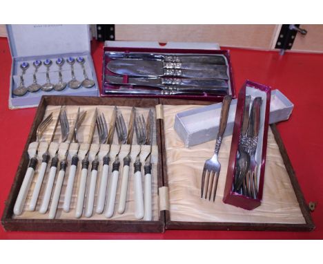 A selection of vintage cutlery 