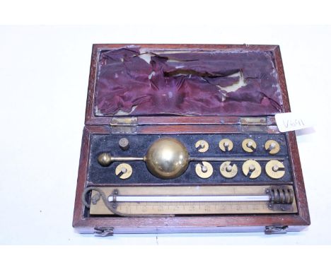 A vintage set of scales, complete 