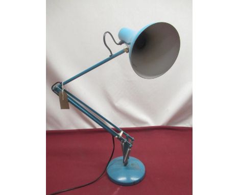 Angle poise Lighting Ltd. Redditch England, Herbert Terry inspired angle poised lamp, in painted turquoise finish, bearing ap