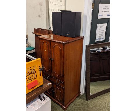 Technics stacking Stereo System with speaker and cabinet 