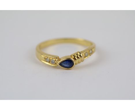 Interesting 18K Gold Sapphire &amp; Diamond set ring in the form of a Serpent Size I. 1.7g total weight 