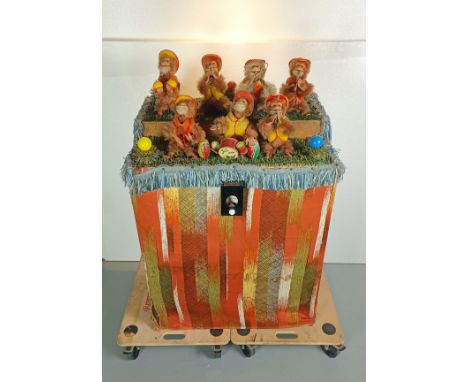 Original Bimbo Box monkeys on custom case. Working with custom start button on front, one monkey not functional. Has cassette