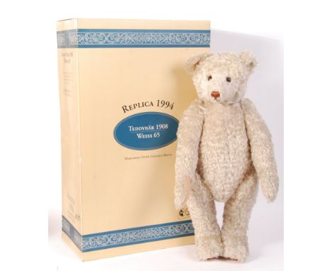 A large Steiff made 1908 ' Replica 1994 ' teddy bear ' Weiss 65 '. Beautiful white mohair bear with inset glass eyes, brown t