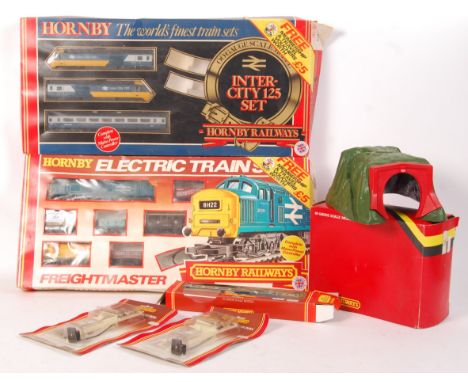 A collection of Hornby made 00 Gauge model railway trainset sets to include R.578 ' Electric Trains Freightmaster ' and R.540