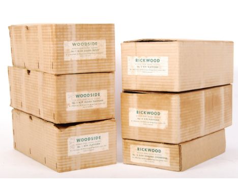 A rare collection of 6x vintage ' B.J. Ward ' made ' Rickwood ' and ' Woodside ' wooden 00 gauge railway trainset trackside w