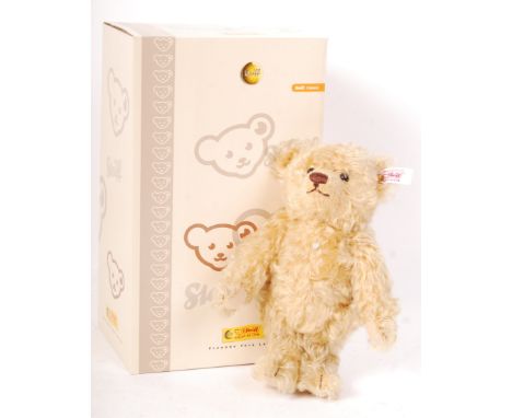 A Steiff made ' QVC Exclusive ' limited edition teddy bear ' Alexandra '. Limited to 1,500 made. Supplied with a 9ct gold and