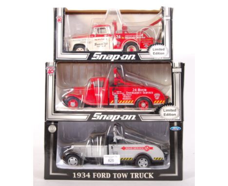 A collection of 3x Snap-On / Snap On 1:24 scale boxed diecast model trucks - all highly detailed, and appearing mint, within 