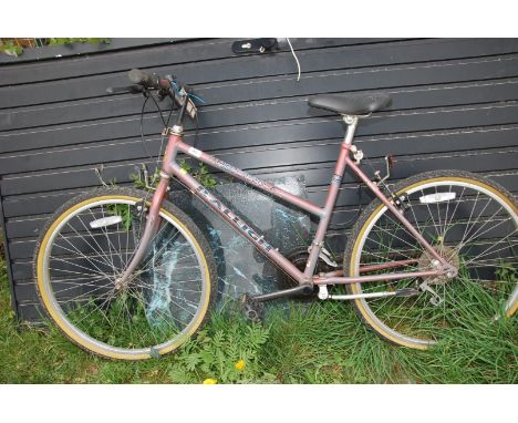 A Ladies "Raleigh Monsoon" bicycle with 15 speed derailleur gears.
