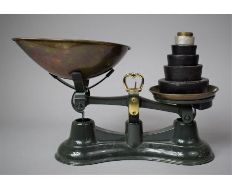 A Modern Green Enamelled Salters No.56 Traditional Kitchen Scales with Brass Pan 